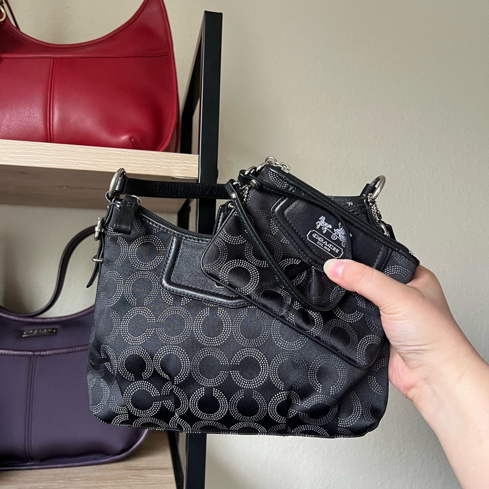 SOLD Coach Madison w/ Dotted Opt Art Signature C Shoulder Bag